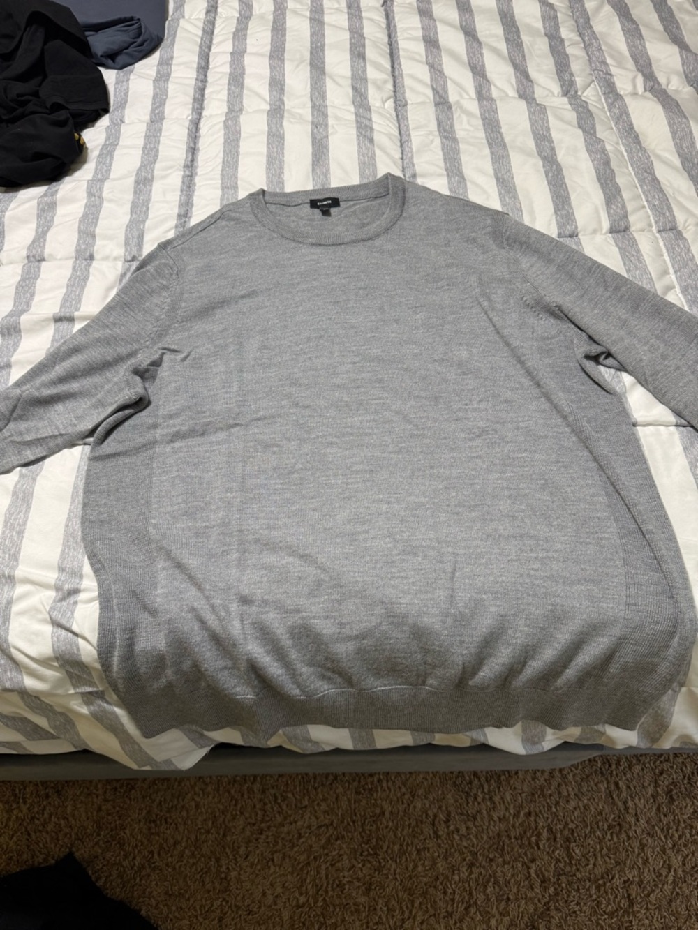 Express Men's Crewneck Sweater - Light Gray